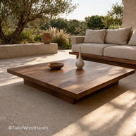 Solid wood coffee table with large dimensions designed for everyday use