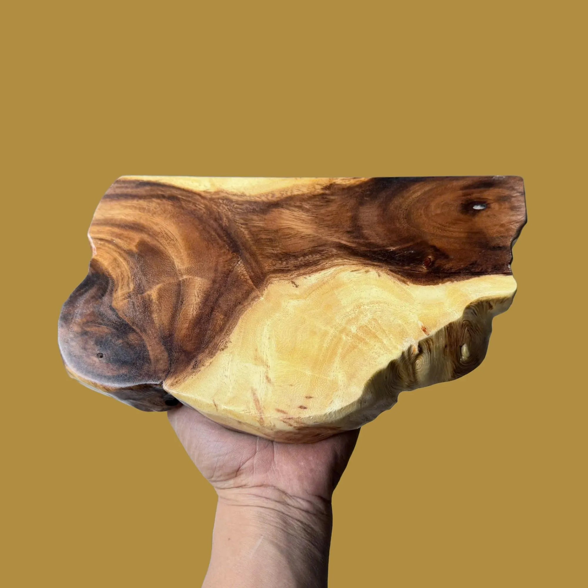 Handcrafted floating shelves - Live edge design, rustic style