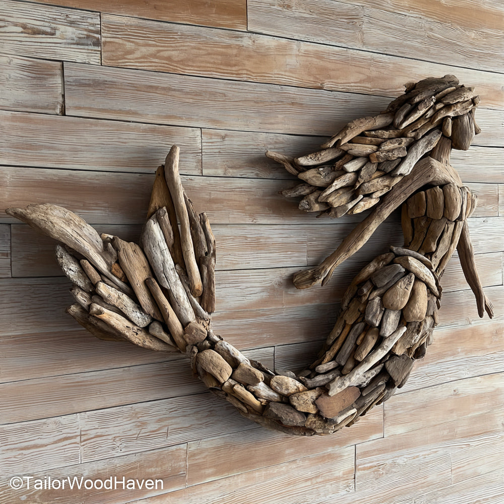 洋書 Creating with Driftwood Weathered Wood Coastal Driftwood Wall Art made with weathered driftwood in light